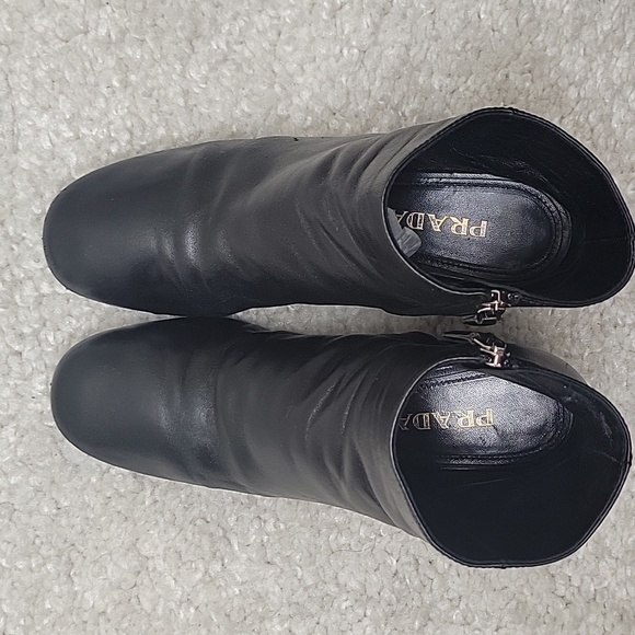 PRADA  LEATHER ankle boots size 5.5 - Picture 10 of 17